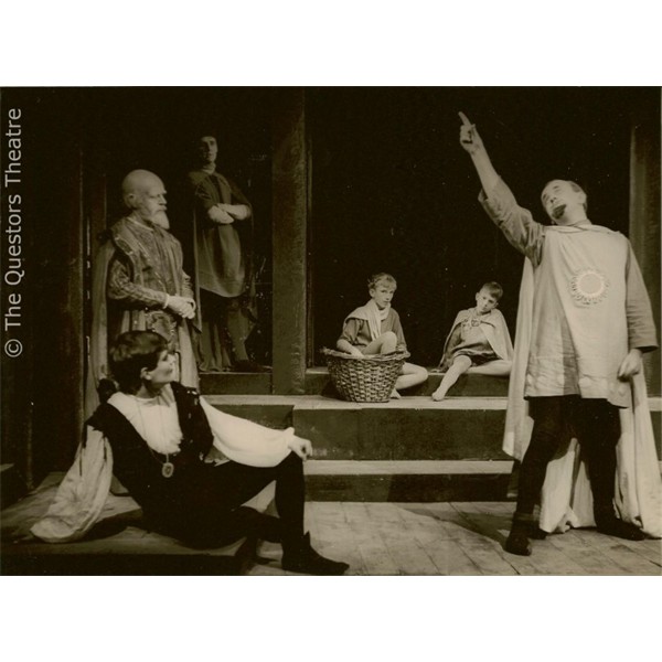 1955 hamlet [Cullingham] 03