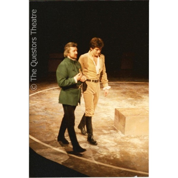 1983_hamlet04