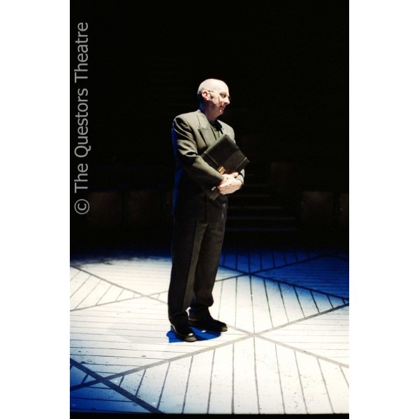 2002_hamlet_005